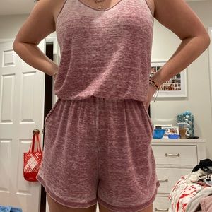 Comfy red romper❤️